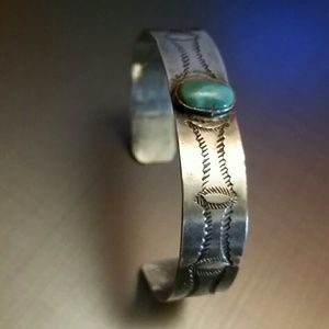 NAVAJO STERLING SILVER & TURQUOISE  CUFF
